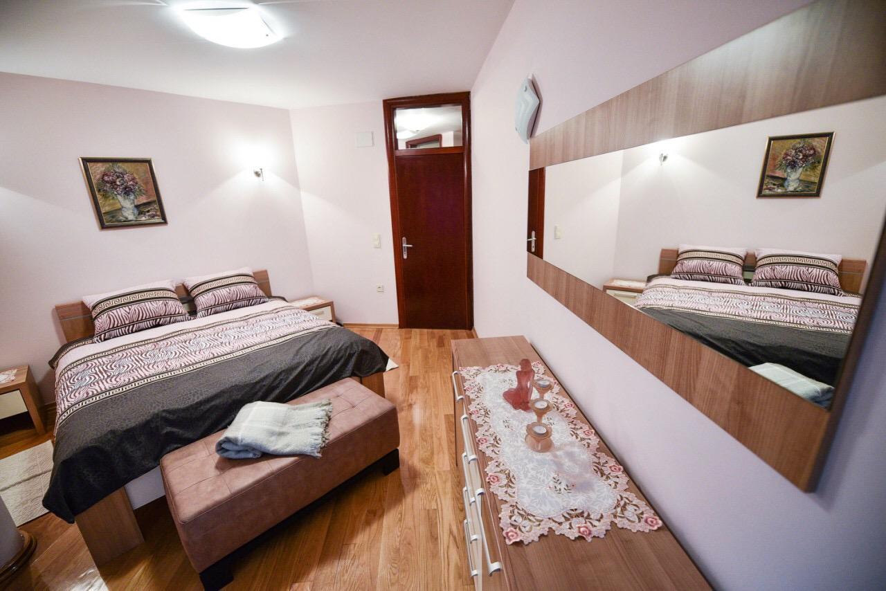 Apartman Natalija Banja Luka Zewnętrze zdjęcie